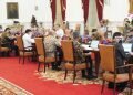 Pimpin Rapat Hilirisasi Ekonomi Digital, Jokowi Ingin Percepat Digitalisasi UMKM