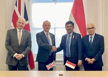 Pulang dari Inggris, Kominfo Berhasil Kantongi Rp 12 T untuk Biayai Satelit