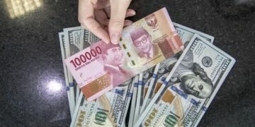 Rupiah Turun Lagi, Tembus Rp 15.200/US$